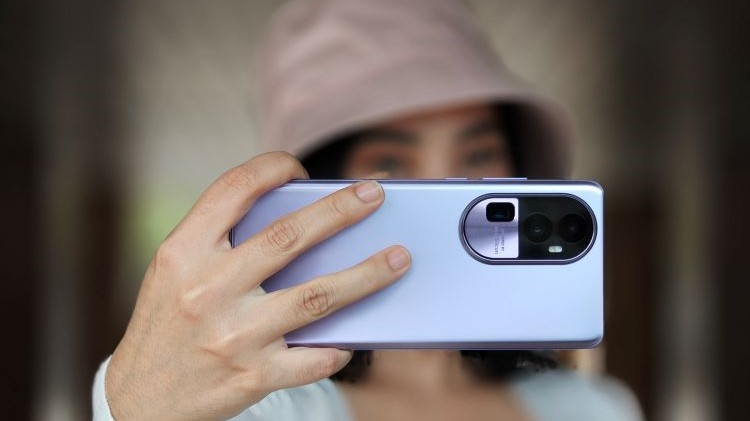 Titik Terang Kemunculan Oppo Reno&nbsp;12