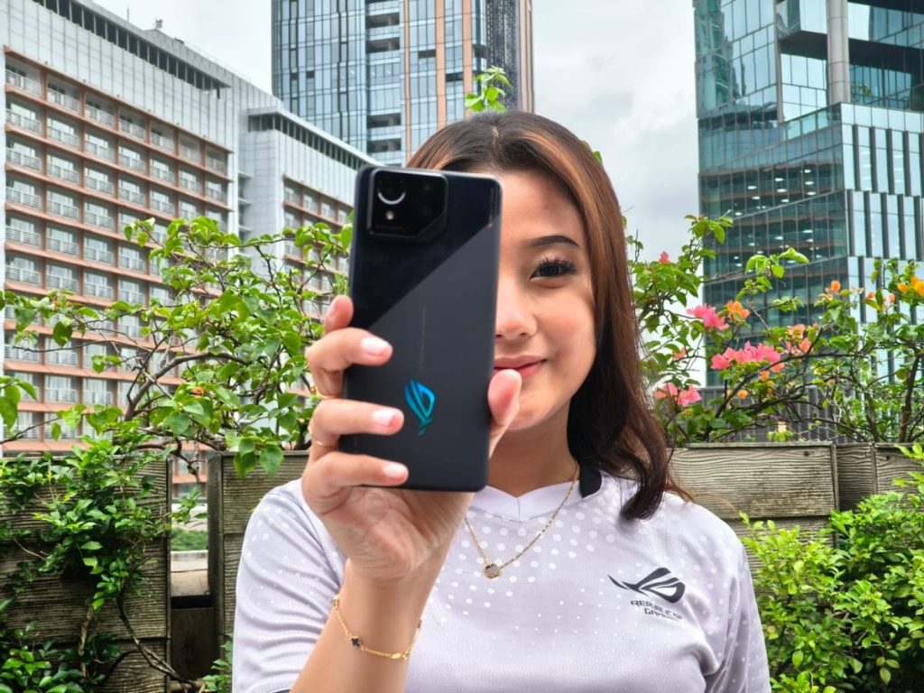Agustusan, Beli ROG Phone 8 atau Zenfone 11 Ultra Dapat&nbsp;Hadiah