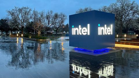 Gegara Rugi Hingga $1,6 Milyar, Intel Terpaksa Jual Saham Miliknya di Perusahaan Chips&nbsp;Arm