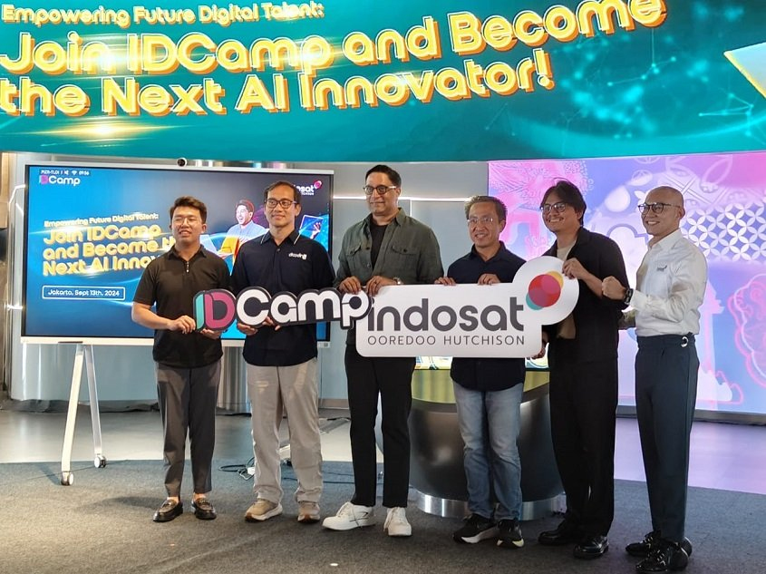 Indosat Kenalkan Kelas AI dan Otomasi di IDCamp&nbsp;2024