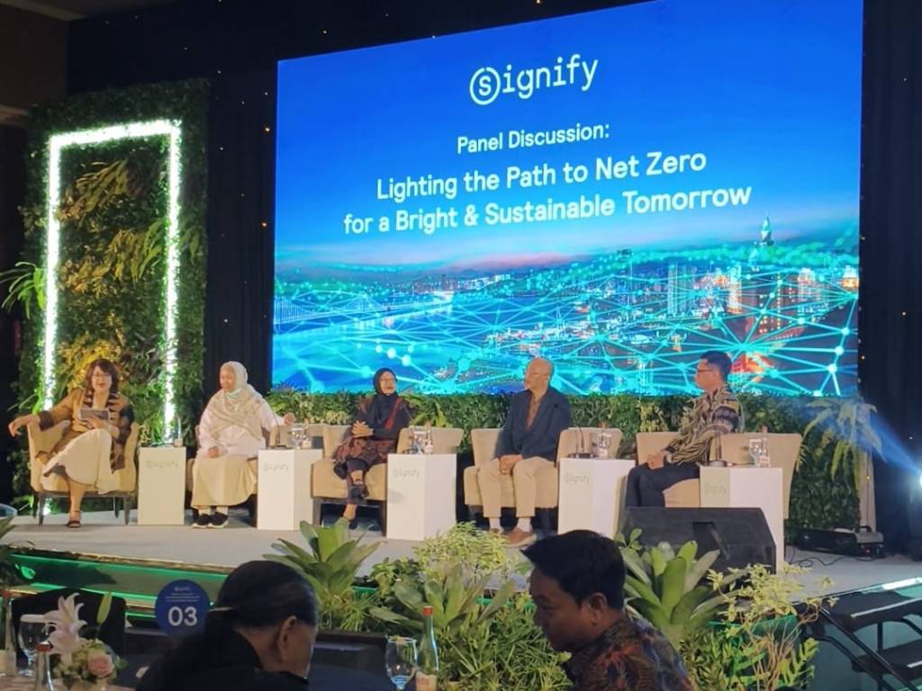 Signify Hadirkan Solusi Pencahayaan hemat Energi Untuk Dorong Pengurangan Emisi&nbsp;Karbon